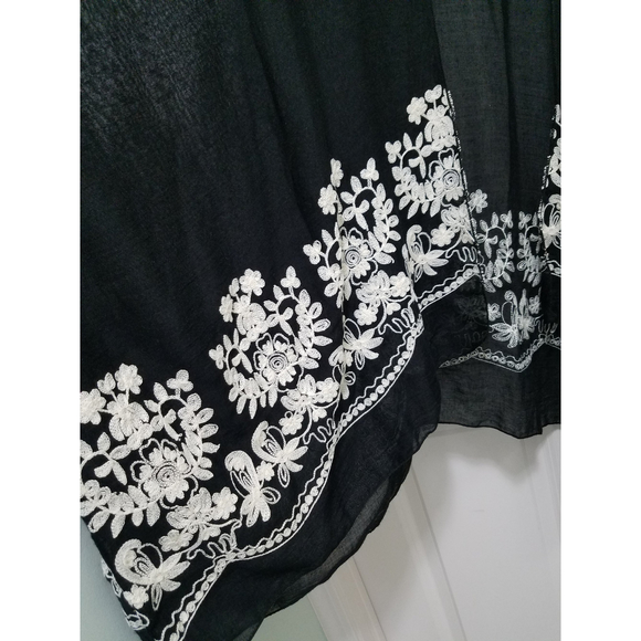 Black Cover Up White Flower Embroidered Trims BOHO Wraps - Picture 4 of 7